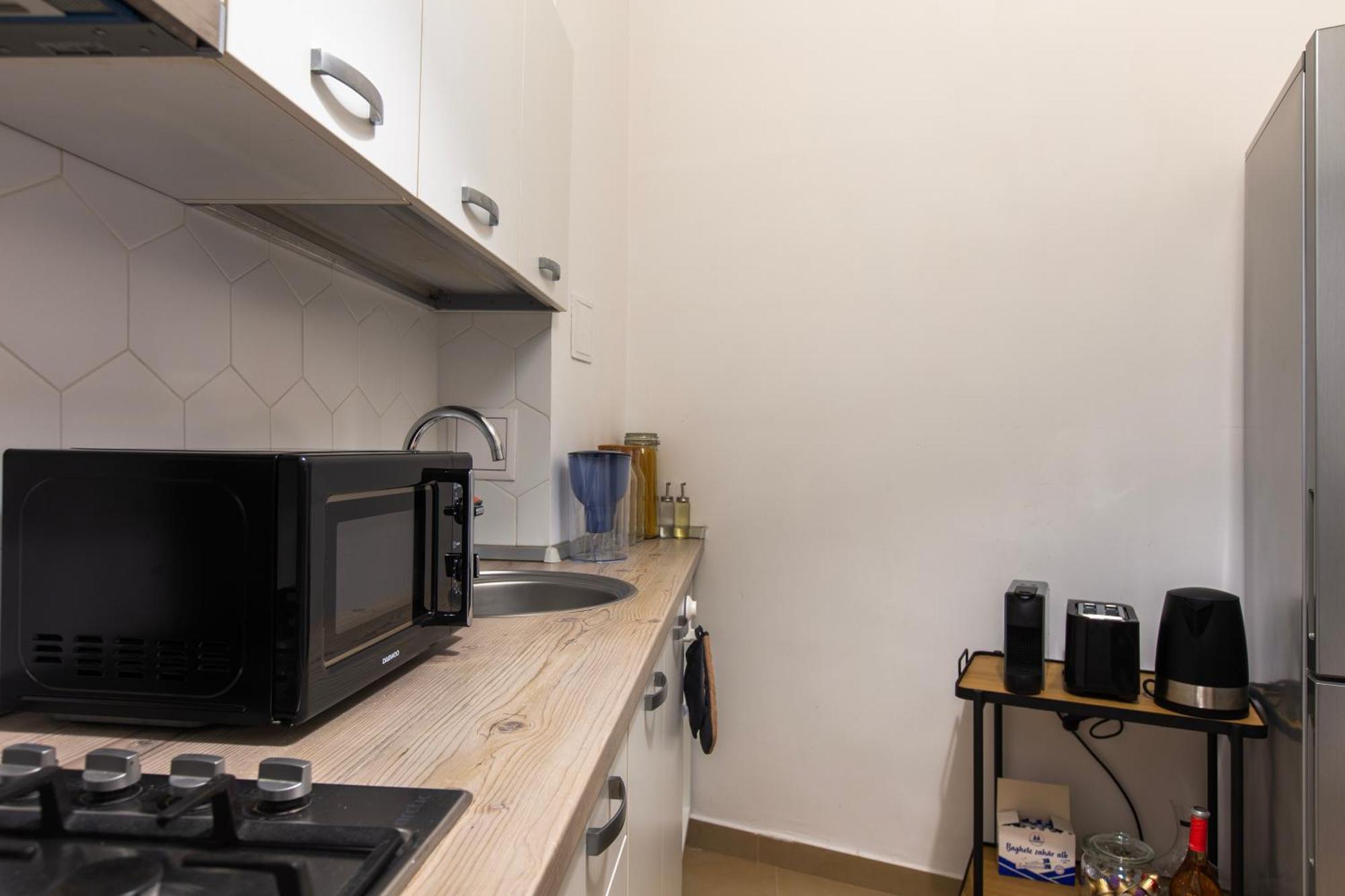 Ultracentral Hong Kong 3 Bdrm Apartment Bukarest Kültér fotó